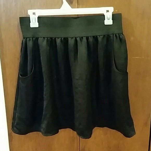 black skirt
