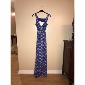 Floral Open Side/Back Maxi Dress