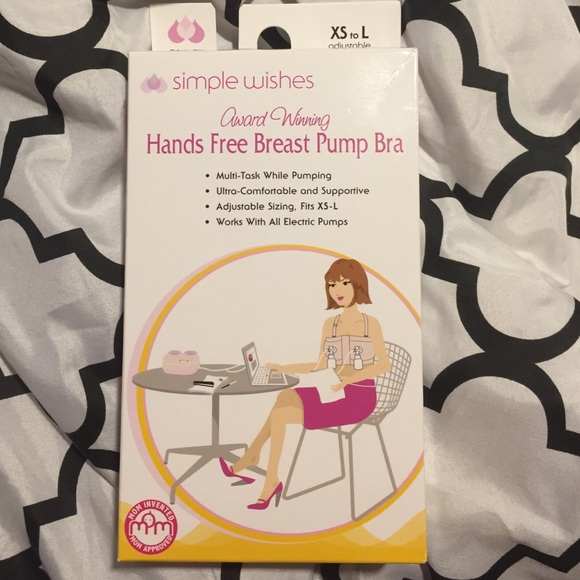Hands free breast pump bra