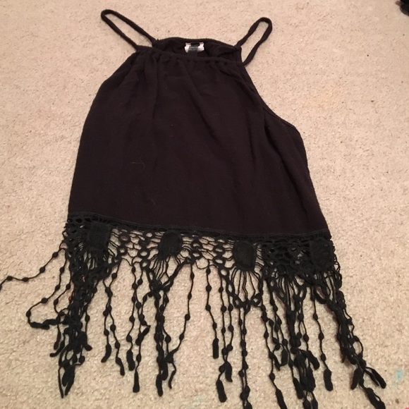 Short crop top