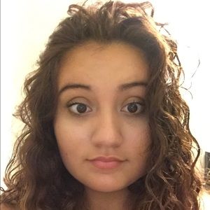 Meet your Posher, Carmen