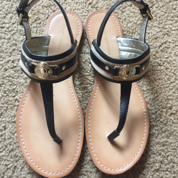 NEW Tommy Hilfiger sandals 6