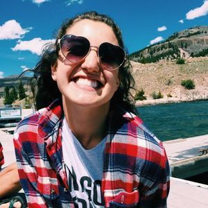 Meet your Posher, Kylee