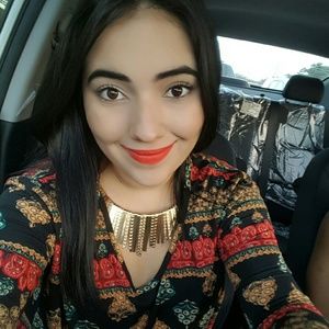 Meet your Posher, Natalia