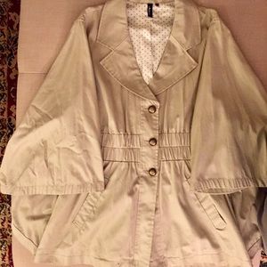 Super chic rain trench coat