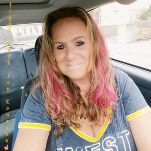 Meet your Posher, Suzanne