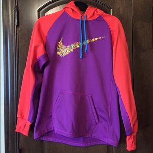 Nike Therma-fit hooded sweatshirt