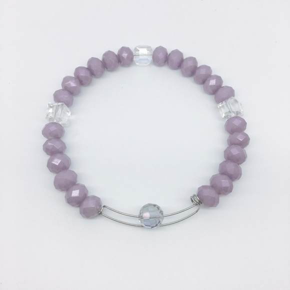 Expandable Crystal bracelet - Picture 1 of 1