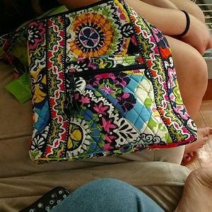 Meet your Posher, Caryn elizabeth