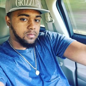 Meet your Posher, Deshun