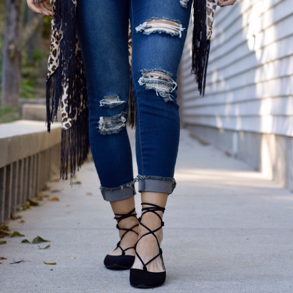 Shoes - ⚡️FLASH SALE⚡️Lace Up Ballerina Flats