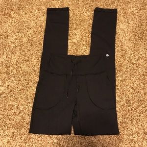 Black Lululemon Skinny Wills size 4