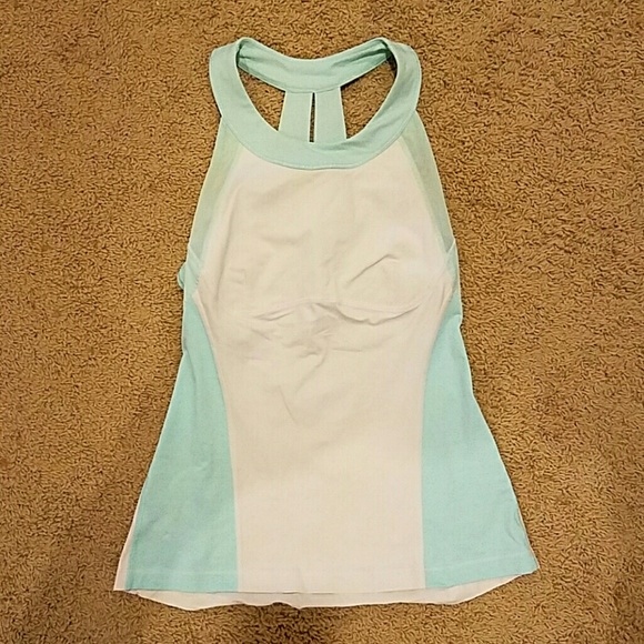 Lululemon tank