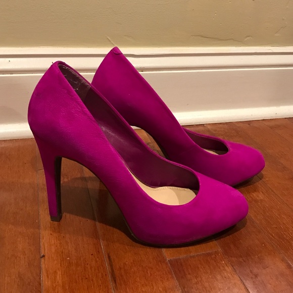 Jessica Simpson pumps - Picture 2 of 3