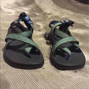Womens size 8 chacos