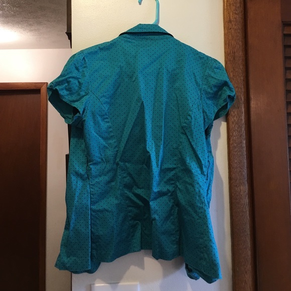 Polka Dot Short Sleeve - Picture 2 of 4