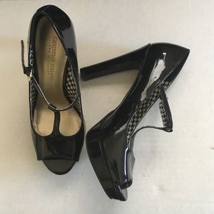 Platform patent heels