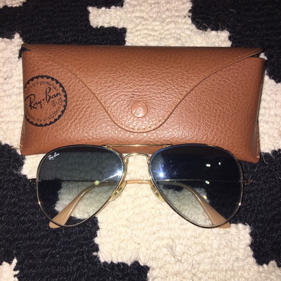 Classic Ray-Ban. 100% Authentic.