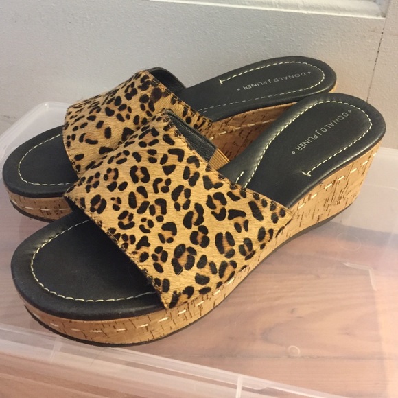 Donald J Pliner leopard print cork wedges. W sz 9