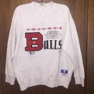 Vintage Nutmeg Mills Chicago Bulls Crewneck