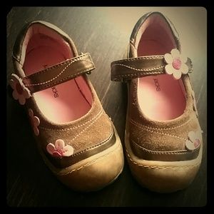 Jumping jacks Shoes for girls