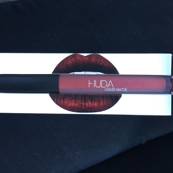 Icon Huda Liquid MATTE