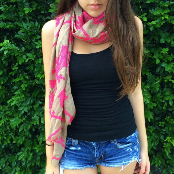 Floral Printed Scarf