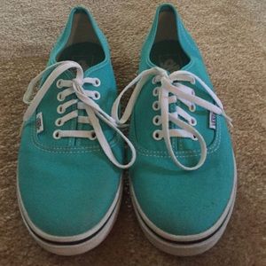 Aqua lo pro vans
