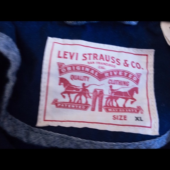 Levi's Utility Jacket - Picture 2 of 2