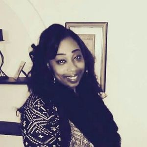 Meet your Posher, Danelle