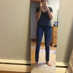 Levi's size 3 short dark denim