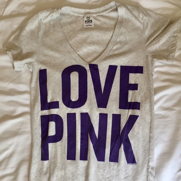 VS PINK V-Neck T-Shirt
