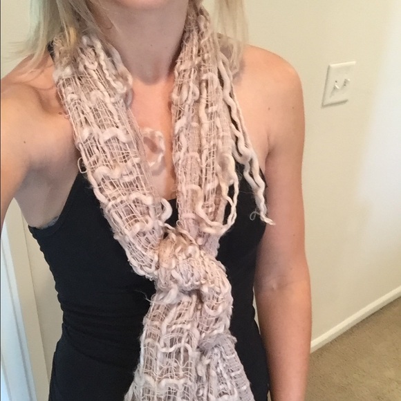Scarf - Picture 2 of 3