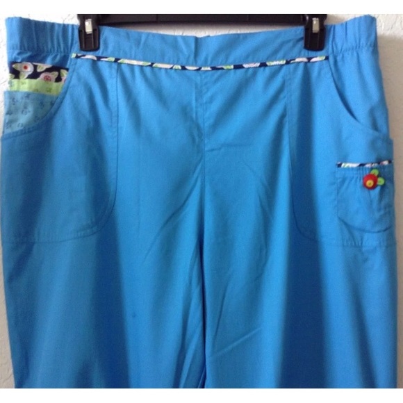 Mary Englebreit XL Petit Scrub Pant