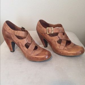 Miz Mooz leather booties