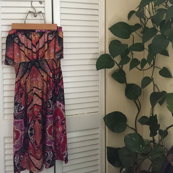 B. Darlin Strapless Dress