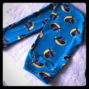 Rare OS Halloween leggings. lularoe NEW
