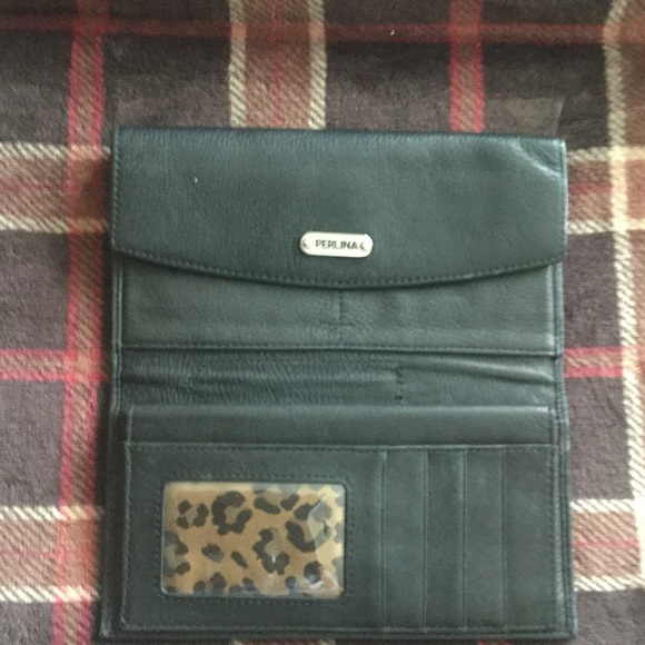 Perlina black wallet