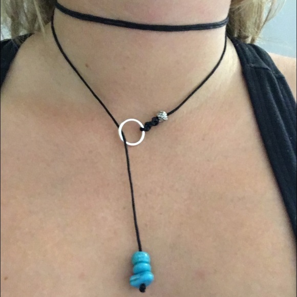 Teal beaded choker