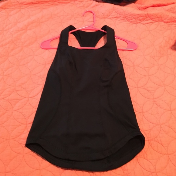 Lululemon black tank top