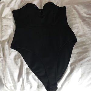 Boohoo Plus Strapless Sweetheart Neckline Bodysuit