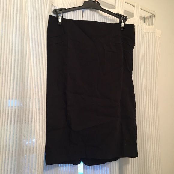 Black skirt
