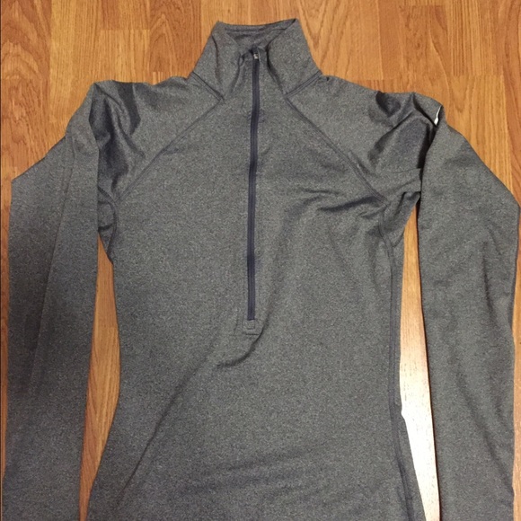 Nike dri fit half zip