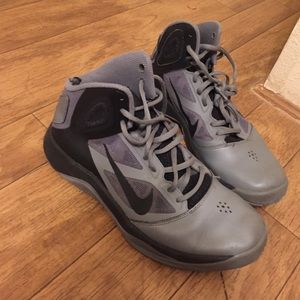 Woman's Nike basketball shoes