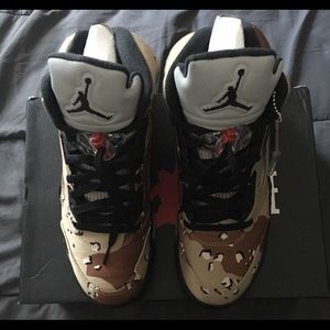Supreme 5s