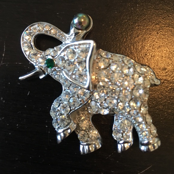 ALABAMA FANS Elephant all in Stones with Green eye - Picture 2 of 4