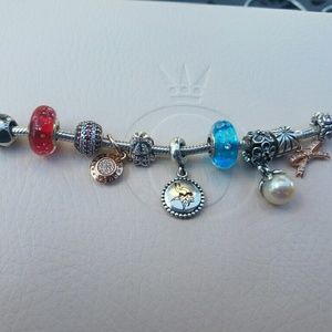 ***8HOUR FLASH SALE*** Pandora charms!