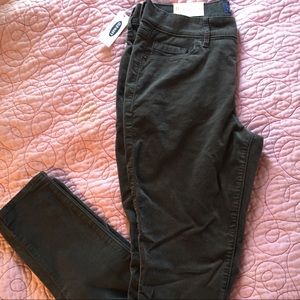 NWT Gray Velvet Super Skinny Pants Size 6