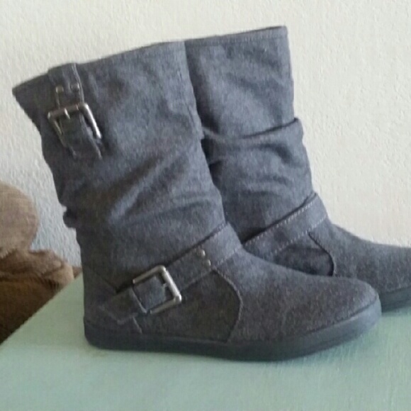 Blowfish boots