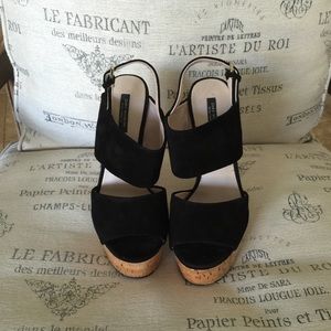 ZARA Black velvet platform sandals♣️